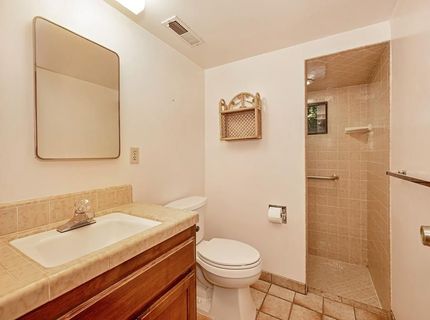 808 Orange Grove Way, Folsom, CA 95630 Photo