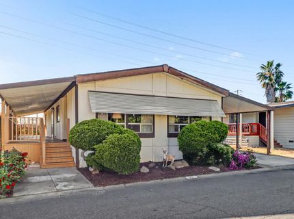 34 Bentley Ave, Sacramento, CA 95823 Photo