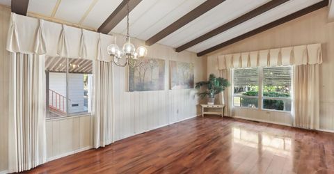 34 Bentley Ave, Sacramento, CA 95823 Photo