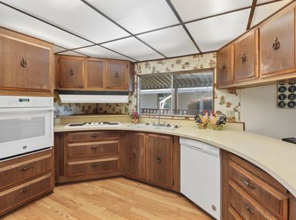 34 Bentley Ave, Sacramento, CA 95823 Photo