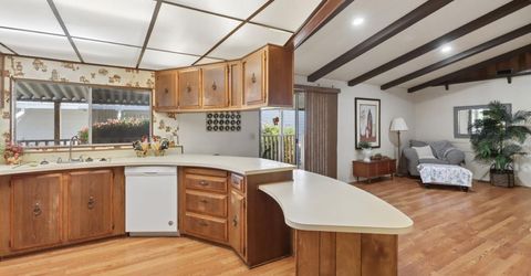 34 Bentley Ave, Sacramento, CA 95823 Photo