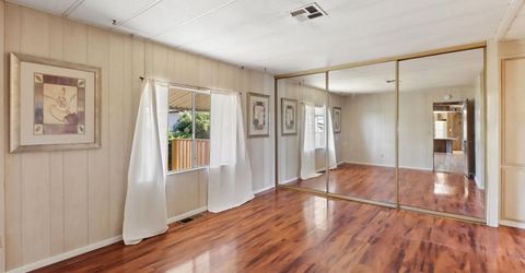 34 Bentley Ave, Sacramento, CA 95823 Photo