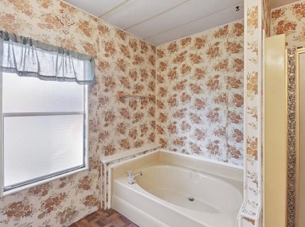 34 Bentley Ave, Sacramento, CA 95823 Photo