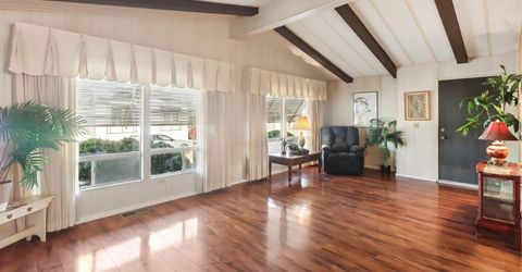 34 Bentley Ave, Sacramento, CA 95823 Photo