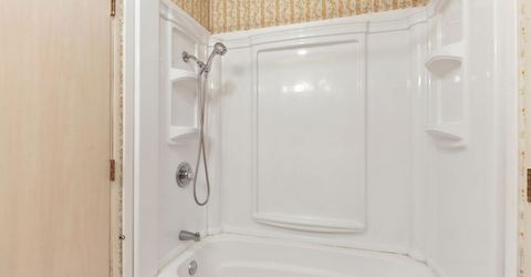 34 Bentley Ave, Sacramento, CA 95823 Photo