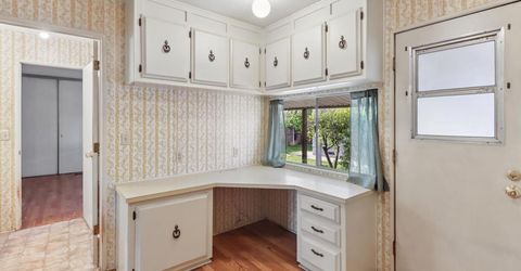 34 Bentley Ave, Sacramento, CA 95823 Photo