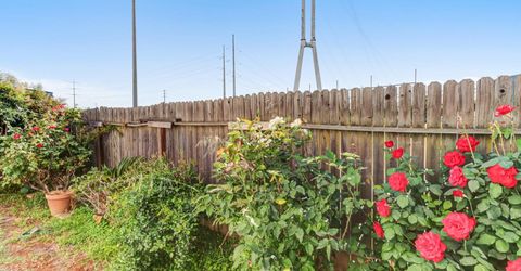 34 Bentley Ave, Sacramento, CA 95823 Photo