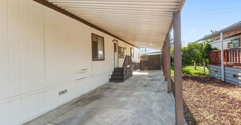 34 Bentley Ave, Sacramento, CA 95823 Photo