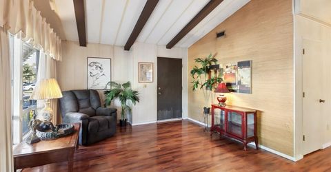 34 Bentley Ave, Sacramento, CA 95823 Photo