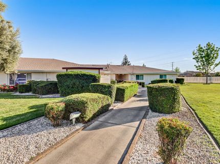 34 Bentley Ave, Sacramento, CA 95823 Photo