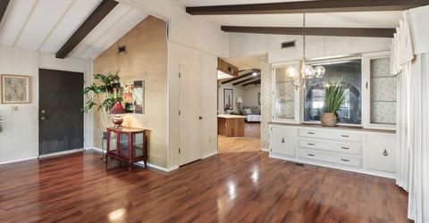 34 Bentley Ave, Sacramento, CA 95823 Photo