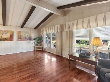 34 Bentley Ave, Sacramento, CA 95823 Photo