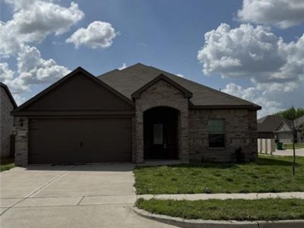 1009 Tumbleweed Trail, Crowley, TX 76036