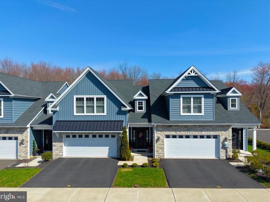 924 Holden Court, Warminster, PA 18974 Main Photo