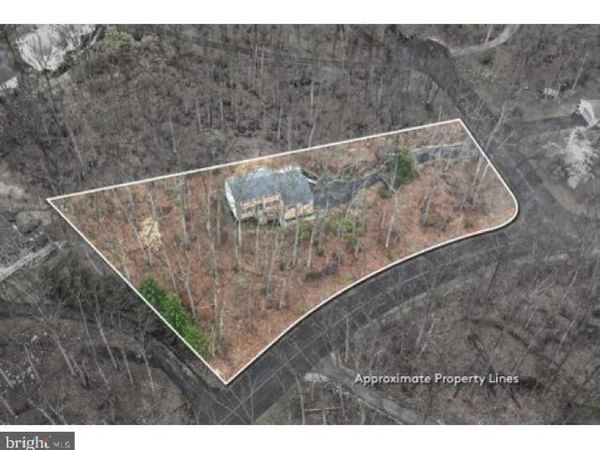 600 ROCKY DRIVE, BOILING SPRINGS, PA 17007