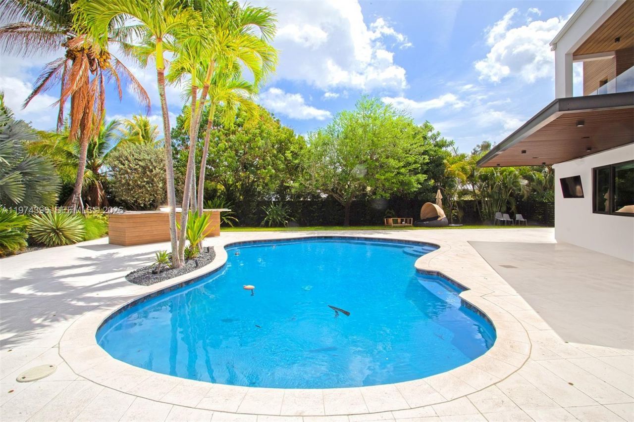 12021 NW 4th St, Plantation, FL 33325 Photo