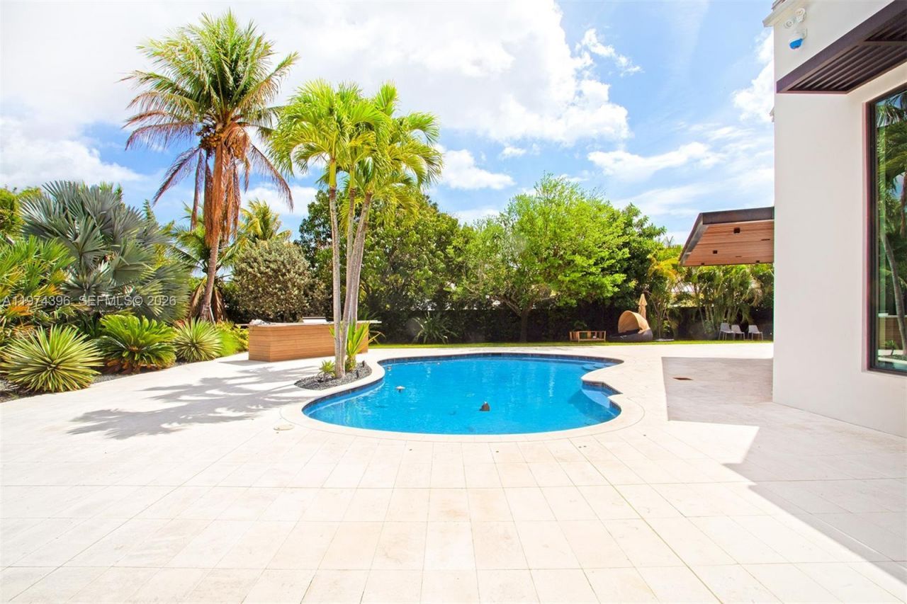 12021 NW 4th St, Plantation, FL 33325 Photo