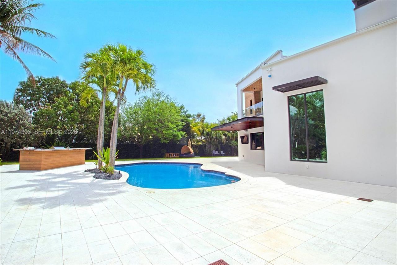 12021 NW 4th St, Plantation, FL 33325 Photo