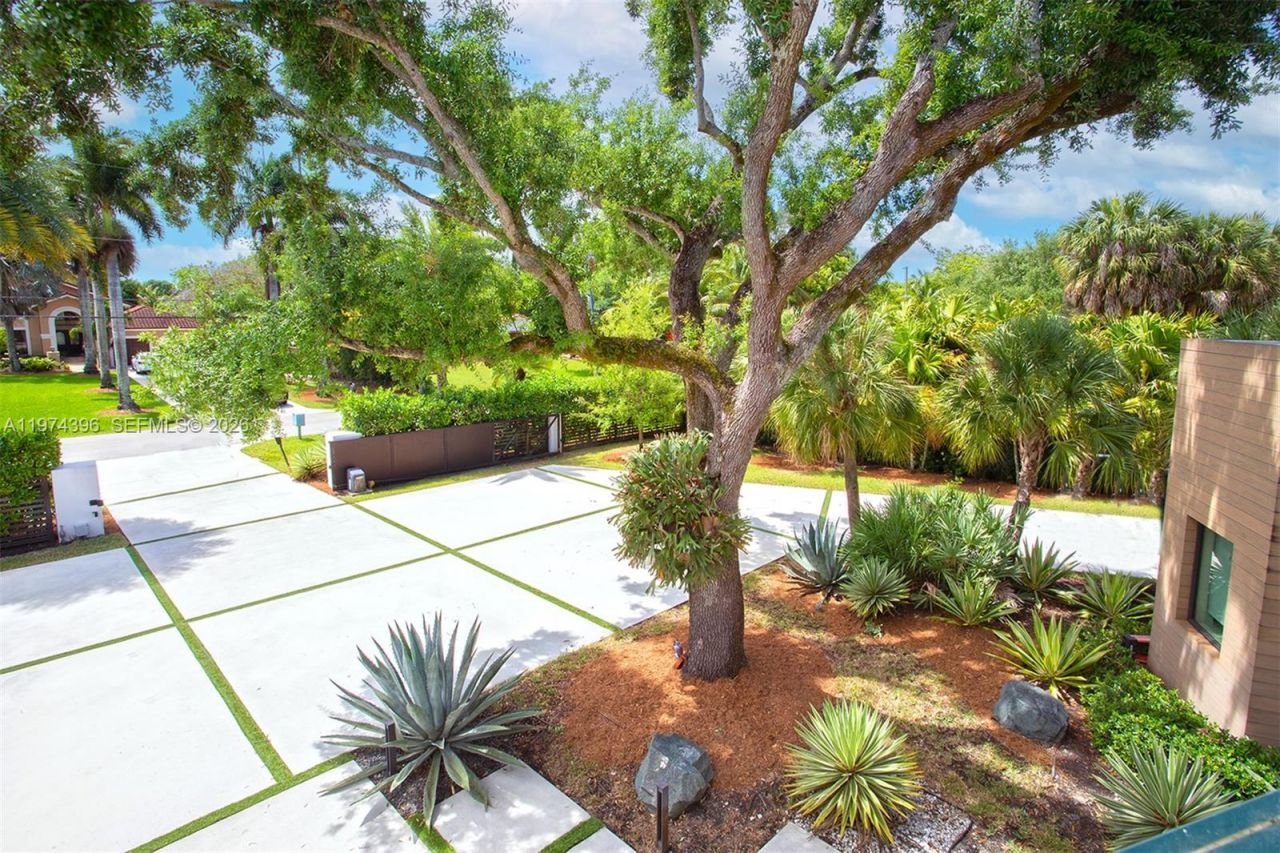 12021 NW 4th St, Plantation, FL 33325 Photo