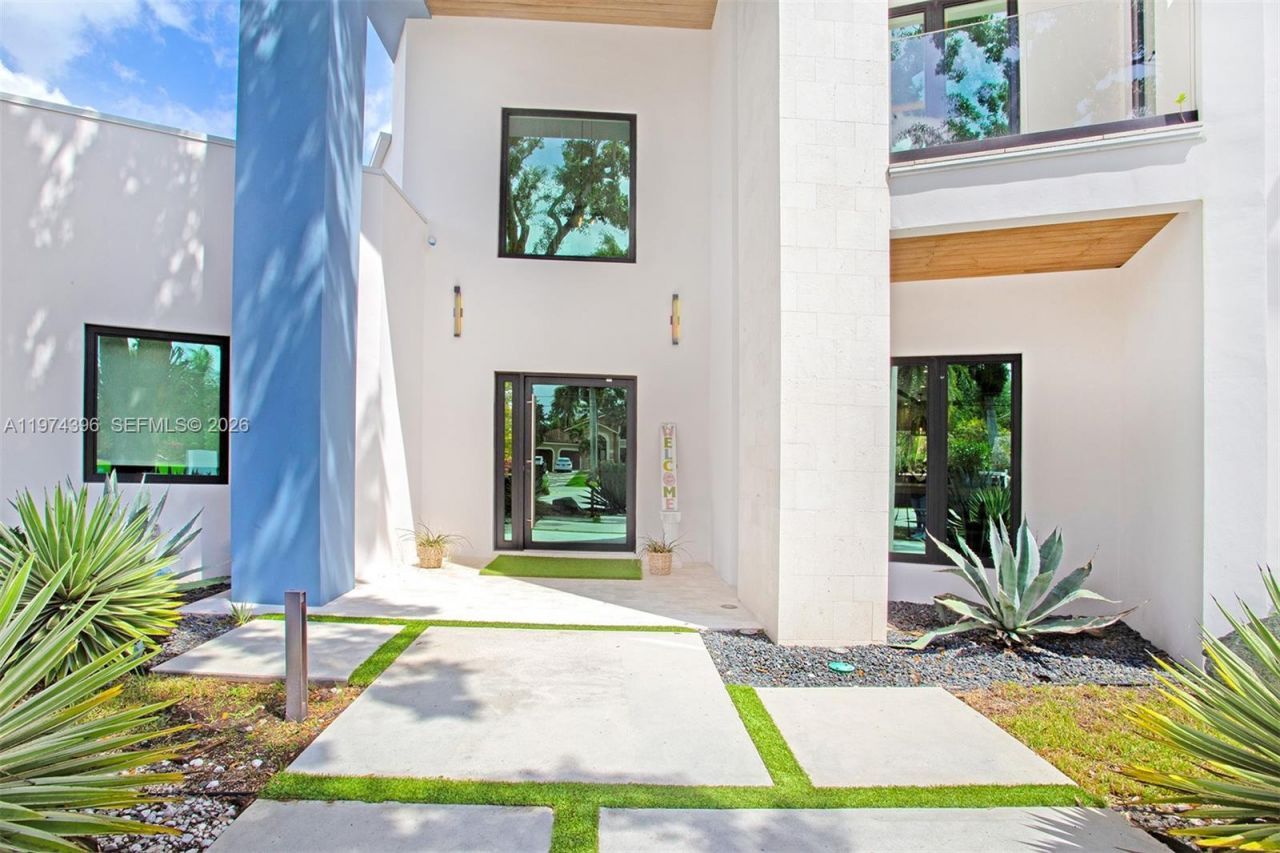 12021 NW 4th St, Plantation, FL 33325 Photo