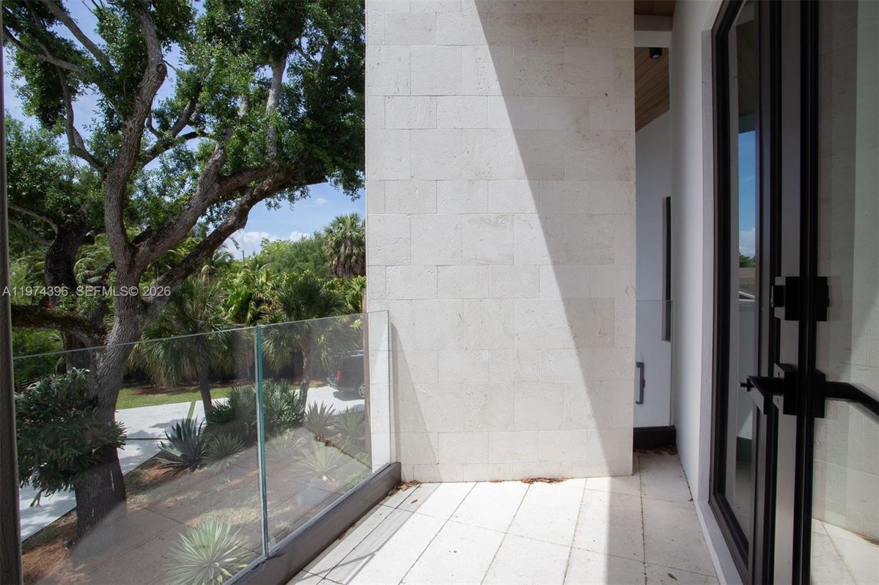 12021 NW 4th St, Plantation, FL 33325 Photo