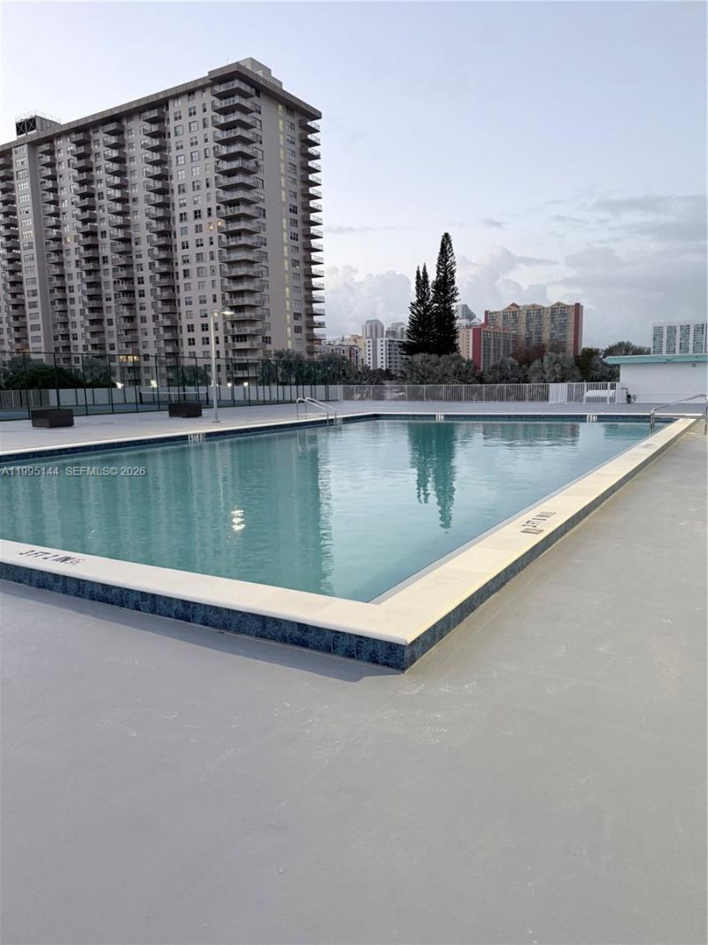 301 174th St, Unit 2217, Sunny Isles Beach, FL 33160 Photo
