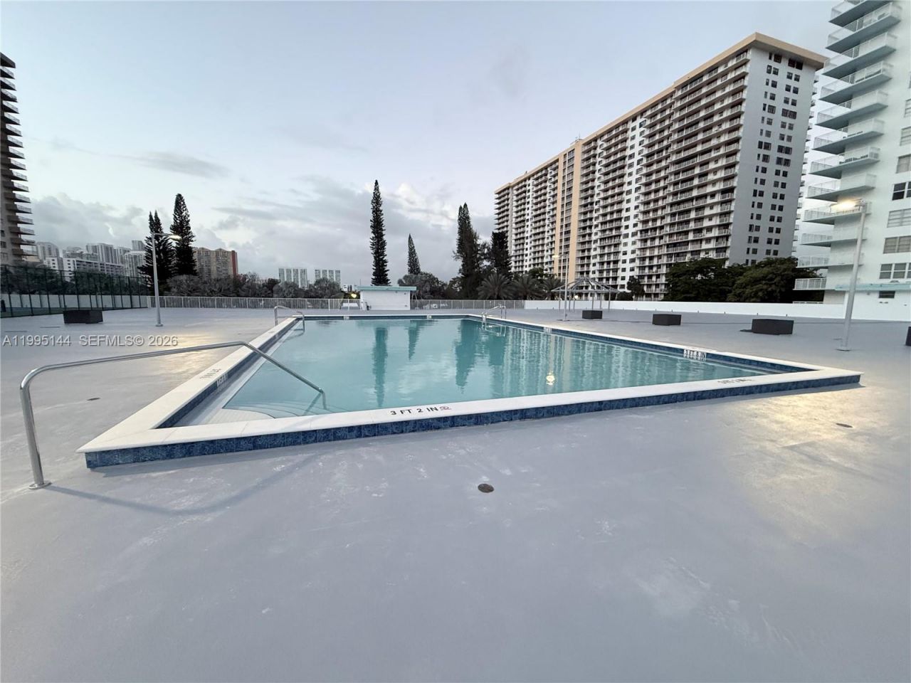 301 174th St, Unit 2217, Sunny Isles Beach, FL 33160 Photo