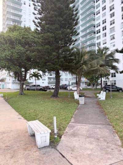 301 174th St, Unit 2217, Sunny Isles Beach, FL 33160 Photo