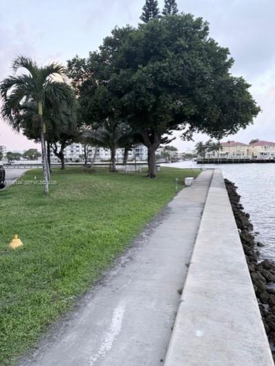 301 174th St, Unit 2217, Sunny Isles Beach, FL 33160 Photo