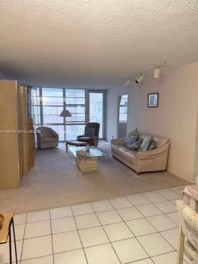 301 174th St, Unit 2217, Sunny Isles Beach, FL 33160 Photo