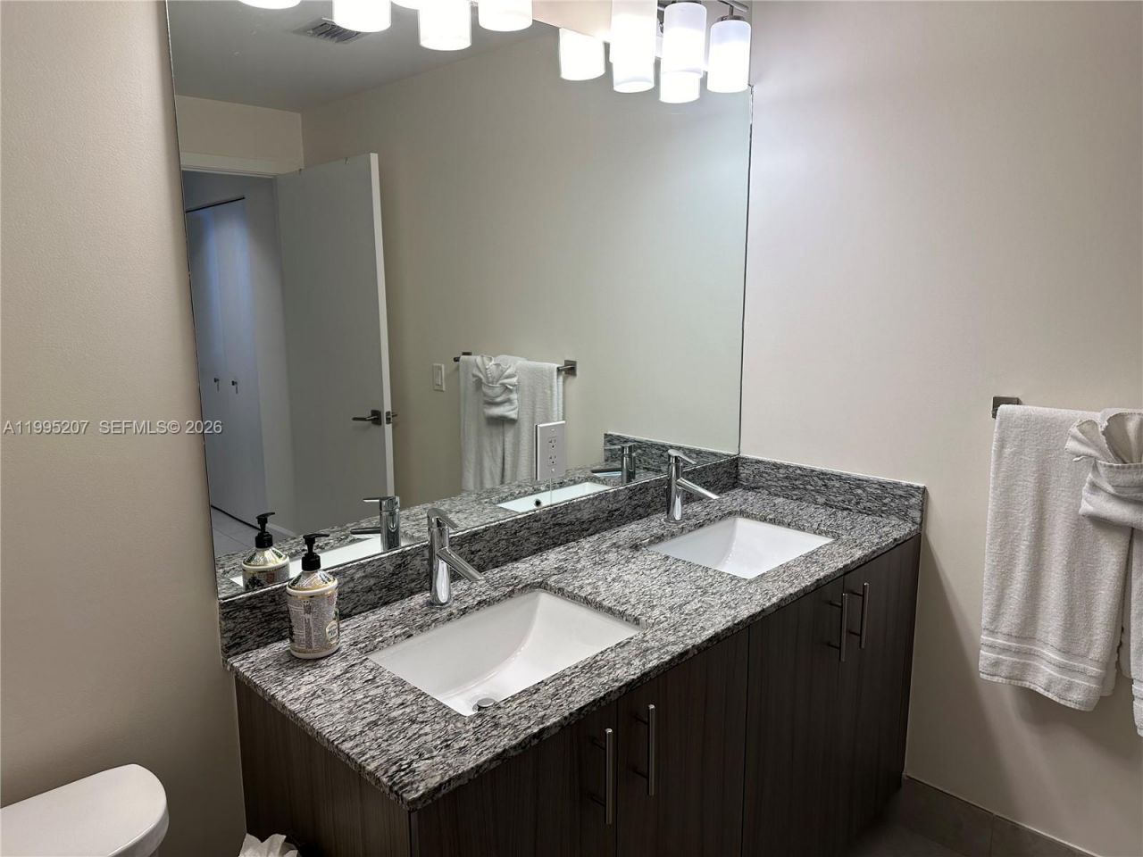 5350 NW 84th Ave, Unit 1107, Doral, FL 33166 Photo