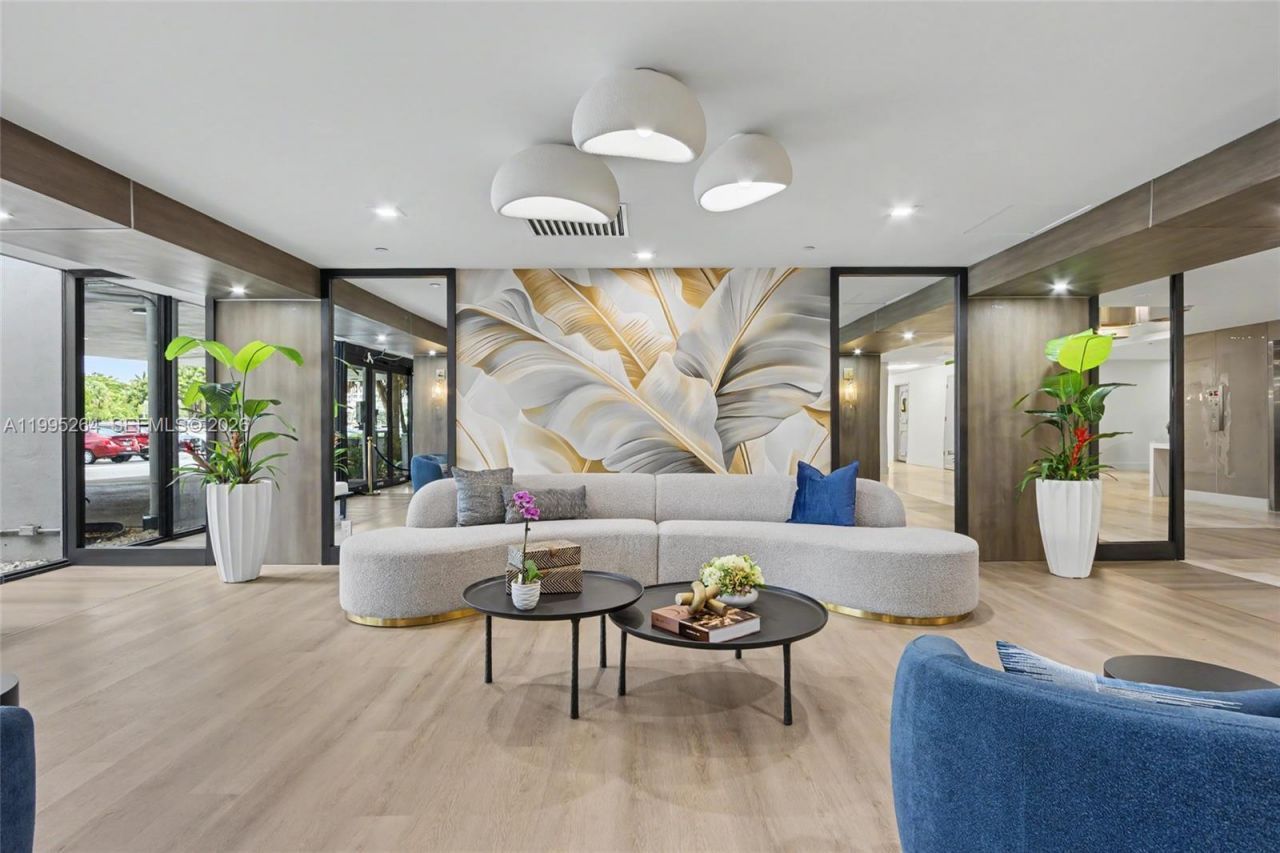 4200 Hillcrest Dr , Unit 700, Hollywood, FL 33021 Photo