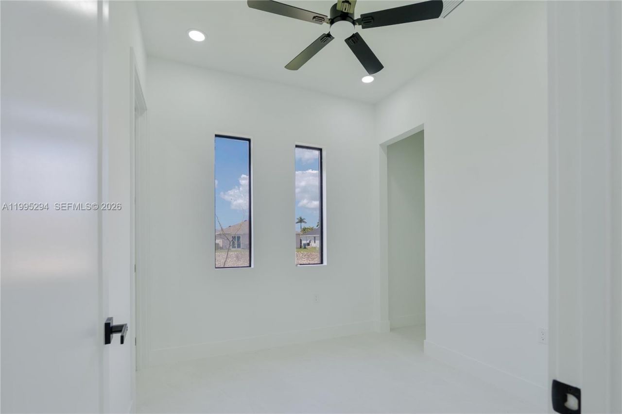 2834 NW 17th Pl, Cape Coral, FL 33993 Photo