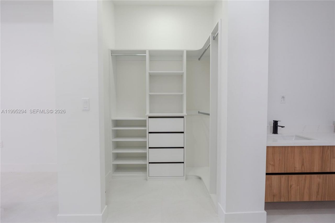 2834 NW 17th Pl, Cape Coral, FL 33993 Photo