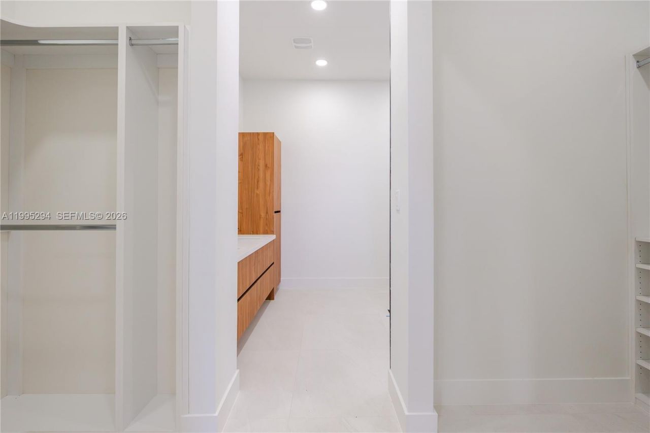 2834 NW 17th Pl, Cape Coral, FL 33993 Photo