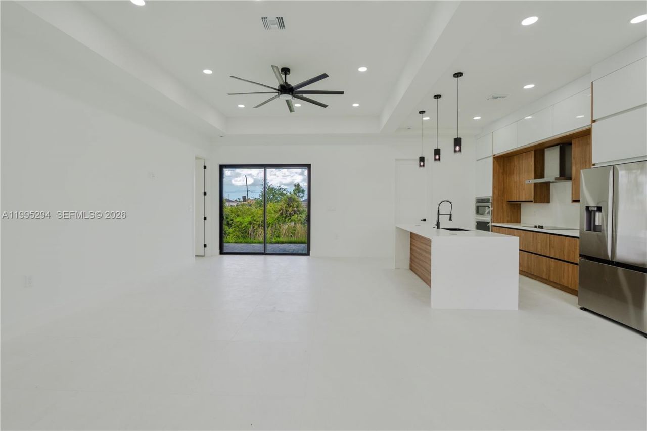 2834 NW 17th Pl, Cape Coral, FL 33993 Photo