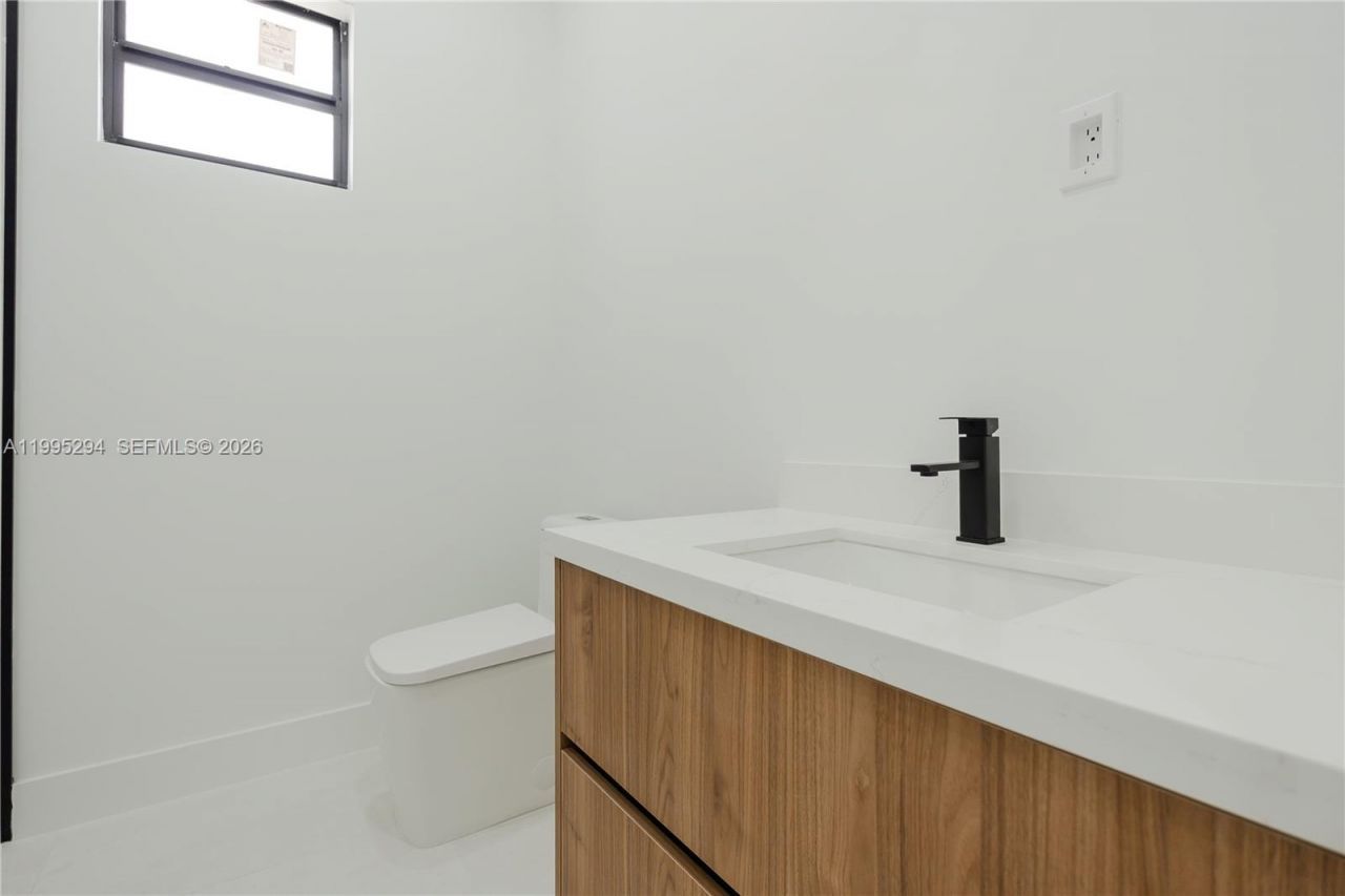 2834 NW 17th Pl, Cape Coral, FL 33993 Photo