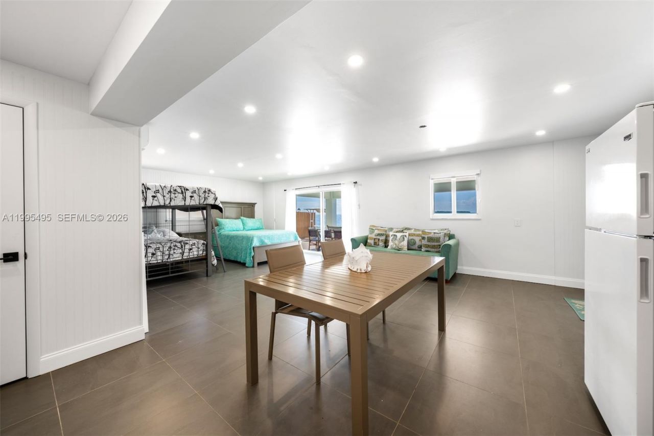 188 Orange Blossom Rd , Tavernier, FL 33070 Photo