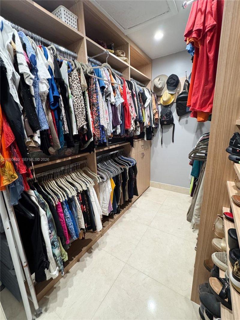 2723 E Abiaca Cir, Davie, FL 33328 Photo