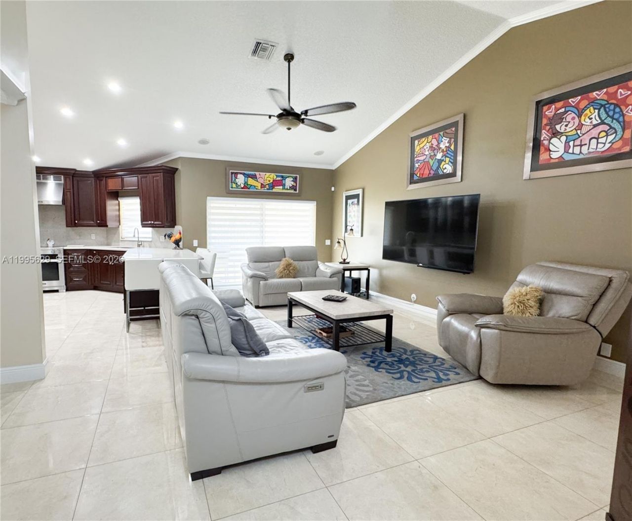 2723 E Abiaca Cir, Davie, FL 33328 Photo