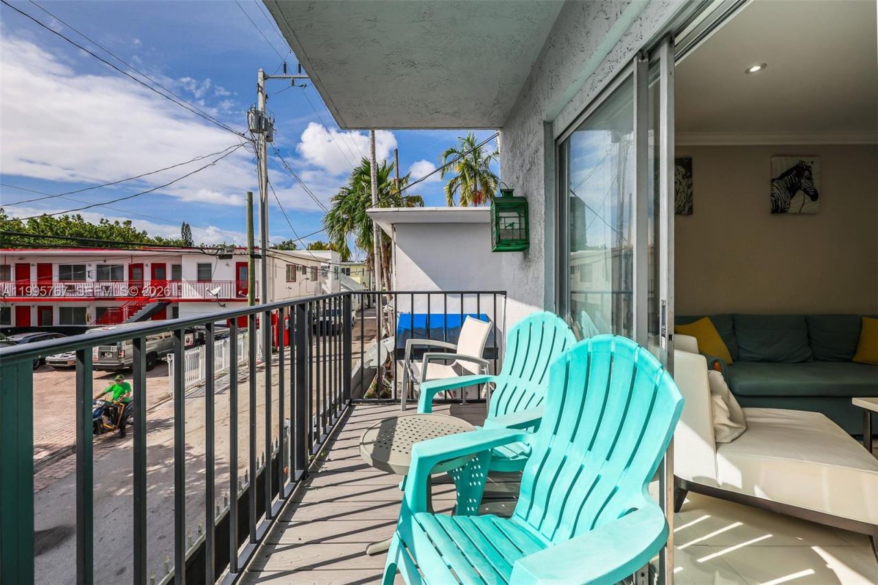 618 Euclid Ave, Unit 204, Miami Beach, FL 33139 Photo