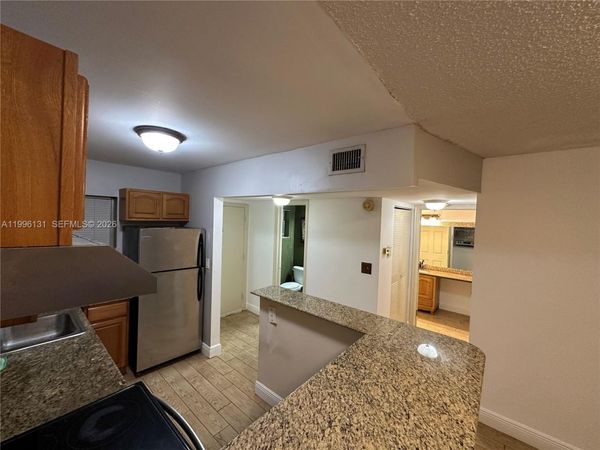 4111 Stirling Rd, Unit 504, Dania Beach, FL 33314