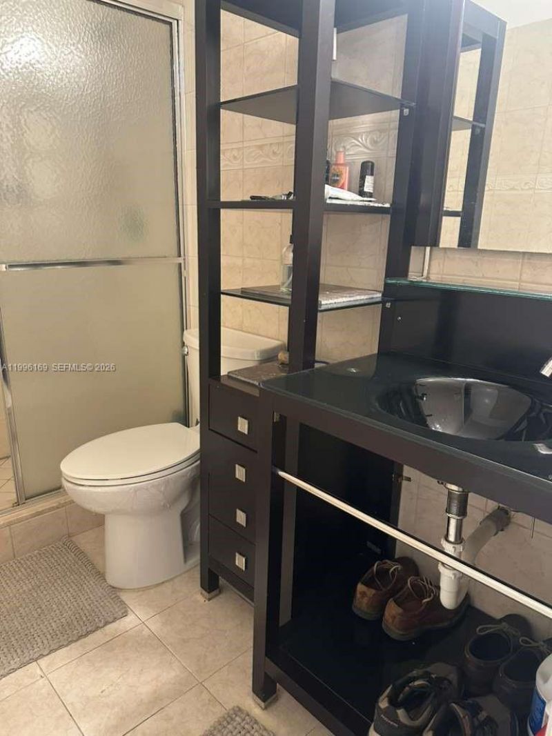 3550 NW 8th Ave , Unit 409, Pompano Beach, FL 33064 Photo