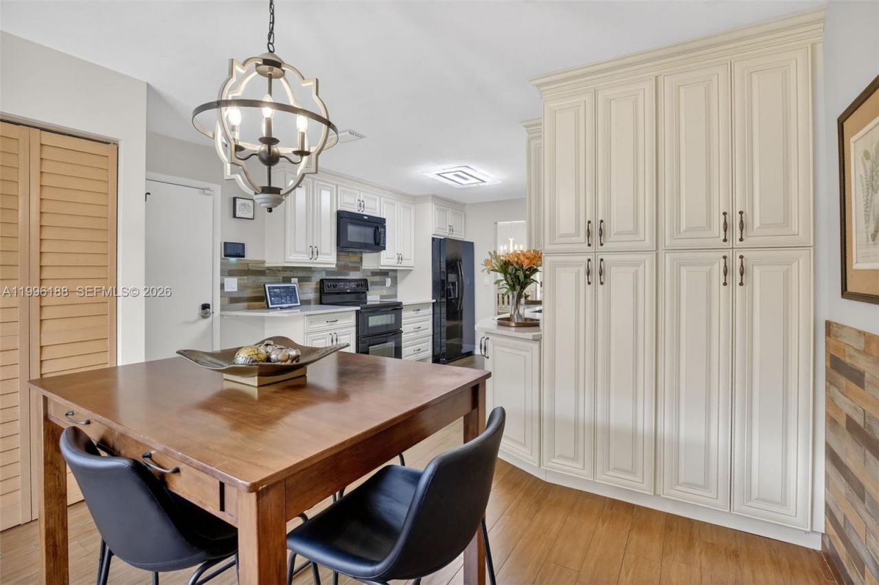 9375 NW 18th Ct , Plantation, FL 33322 Photo