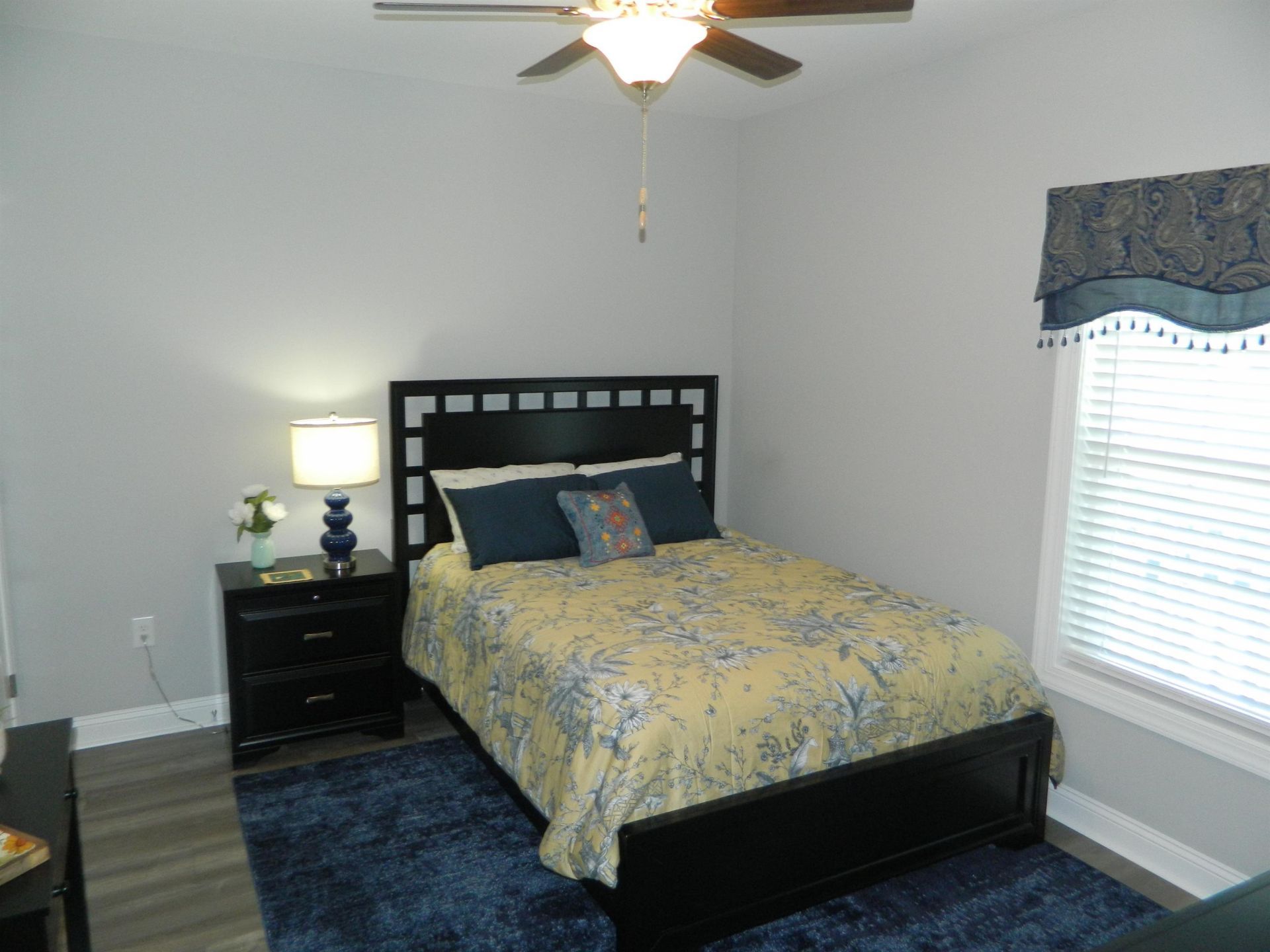 1407 Gooseneck Place  Photo 10