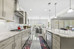 6112 Trieste St.  photo 4