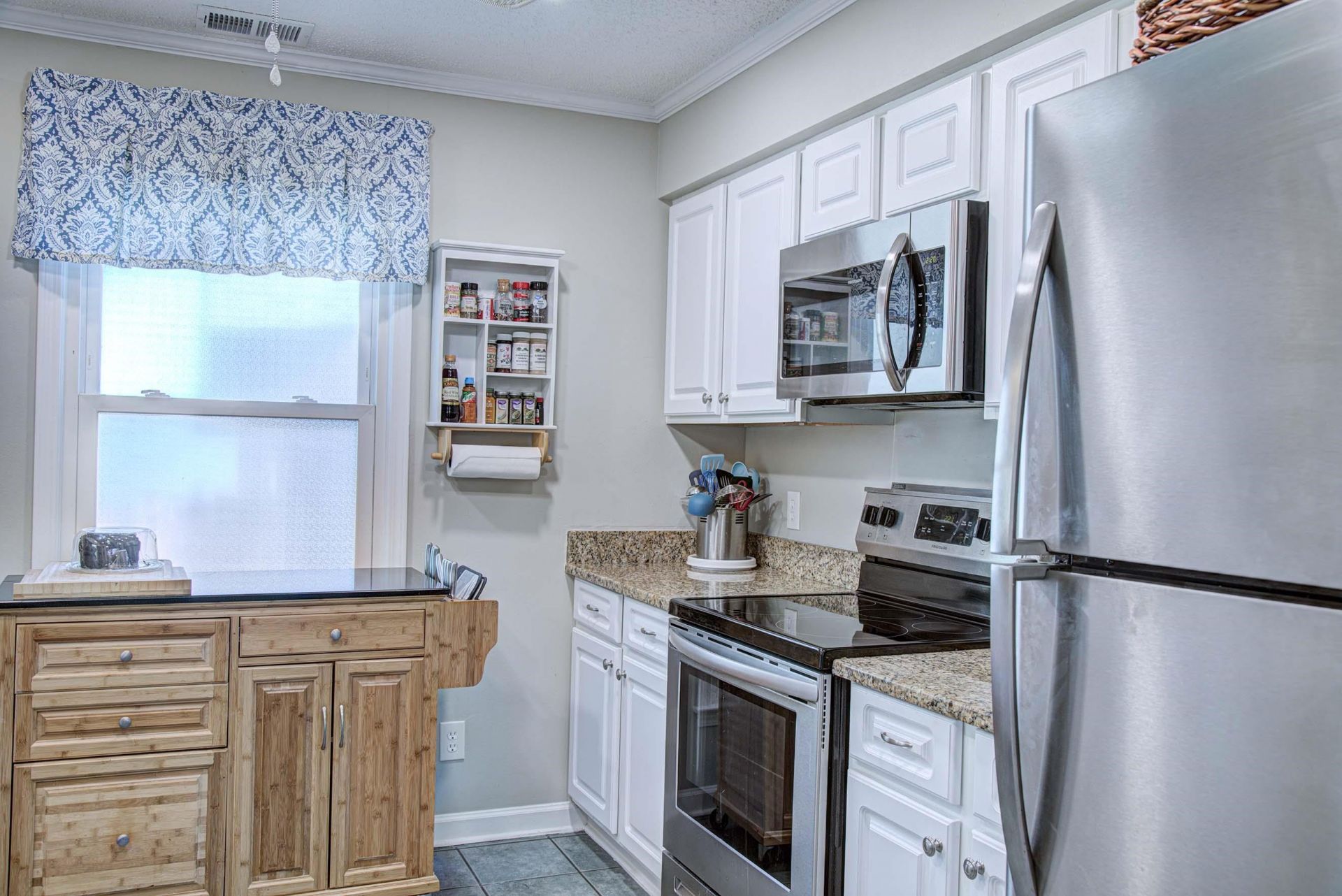 1310 Timber Row Photo 32