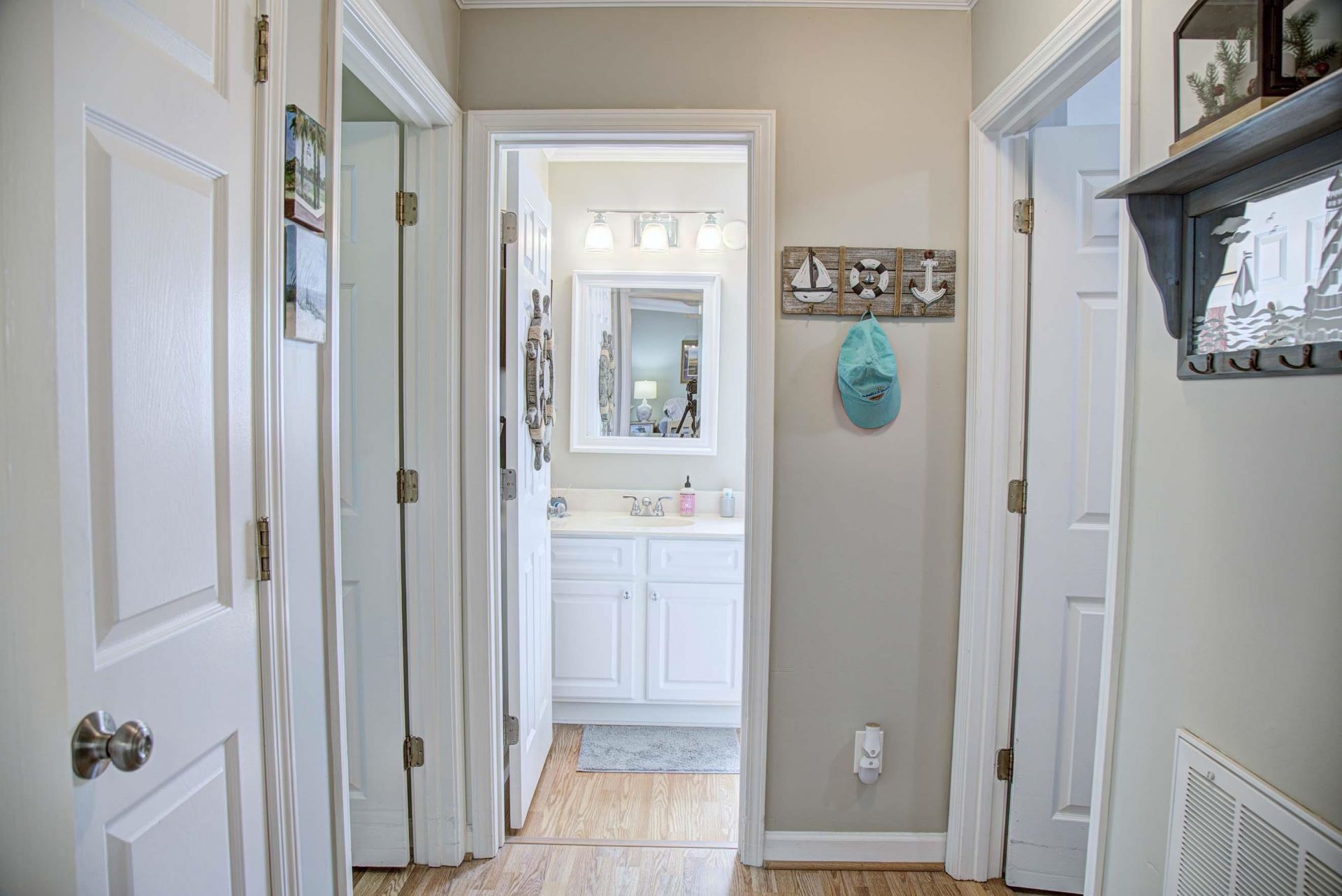 1310 Timber Row Photo 44