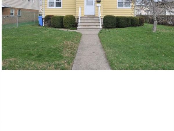237 Martha Avenue, ELMWOOD PARK, NJ 07407