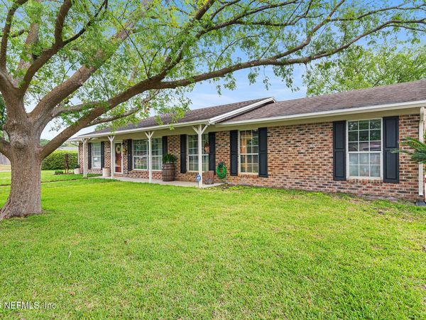 8208 WORM WOOD Road, Jacksonville, FL 32210